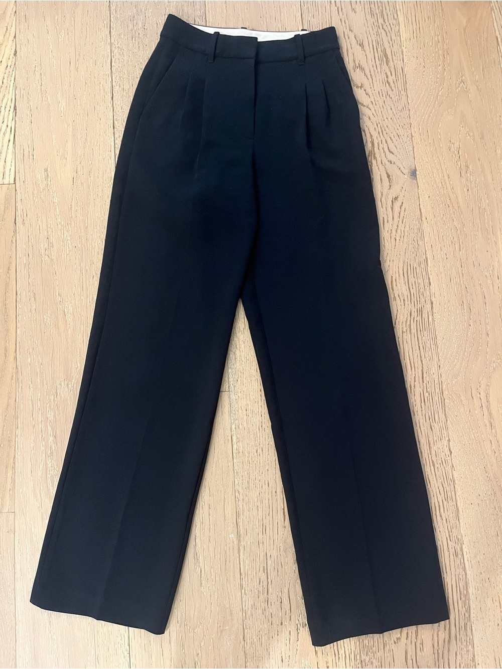 Aritzia Effortless Crepette Black Pleated Wide-Leg Trousers